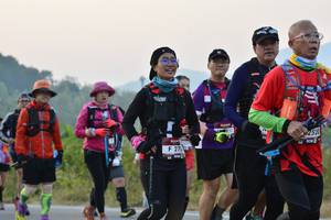 BIB: 2520, 275
                            <button type="button" onclick="openModal(6880603)" class="btn btn-primary btn-sm float-right btn-popup" data-toggle="modal" data-target=".modal-high-quality">
                        <i class="fas fa-shopping-cart"></i> Add to Cart
                    </button>
                                            <button type="button" onclick="isThisMe(6880603, true)" class="btn btn-success btn-sm float-right btn-popup btn-isme hidden" data-toggle="tooltip" data-placement="bottom" title="นี่คือรูปของคุณใช่ไหม คลิกที่นี่เพื่อเอาเข้าอัลบั้ม">
                        <i class="fas fa-plus"></i> Add to album
                    </button>
                    <button type="button" onclick="isThisMe(6880603, false)" class="btn btn-warning btn-sm float-right btn-popup btn-isnotme hidden">
                        <i class="fas fa-ban"></i> Remove from album
                    </button>